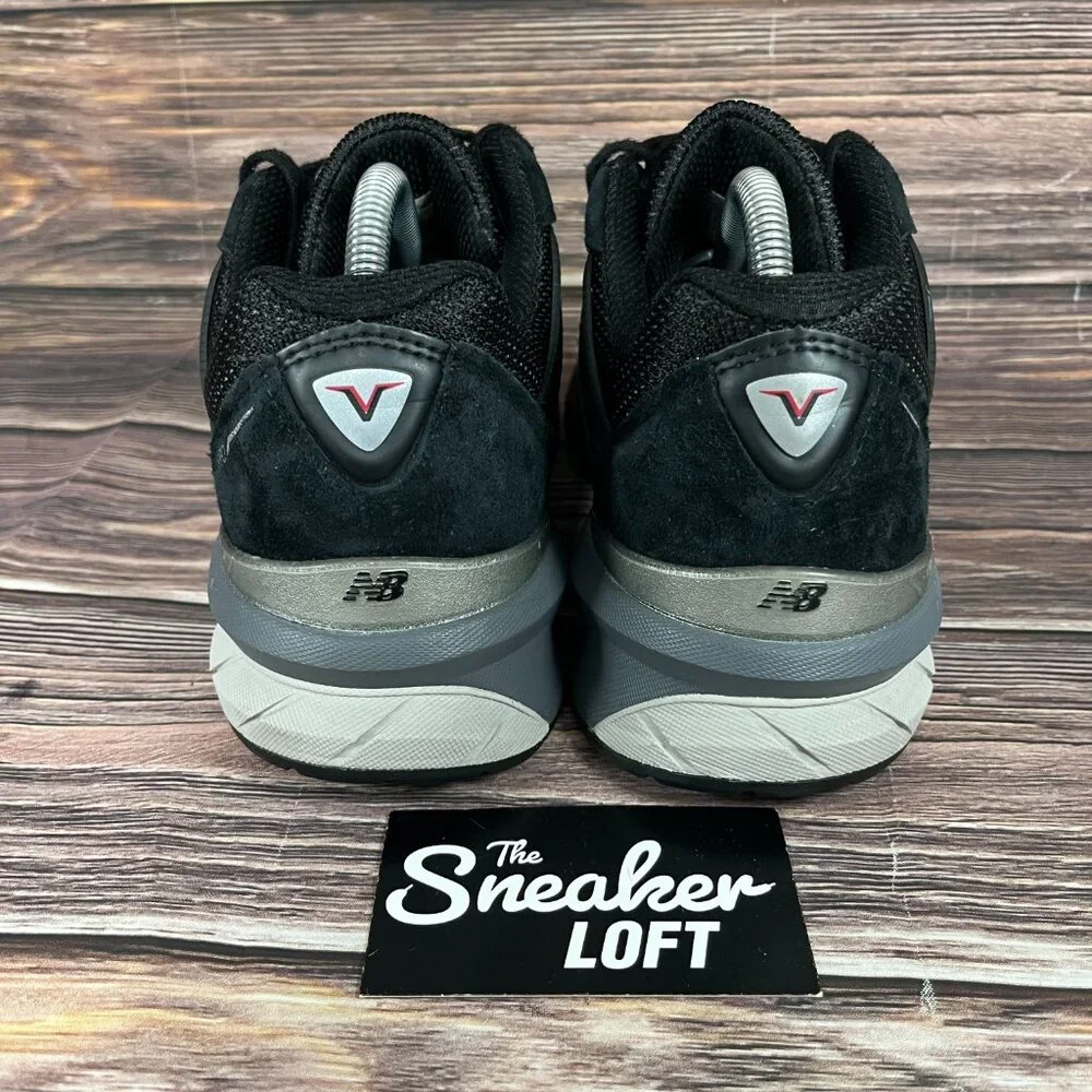 New Balance 990 v5 Women's Black‎ Athletic Shoes